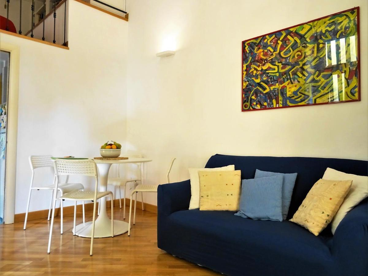 Mezzocannone Holiday House Napoli Exterior foto