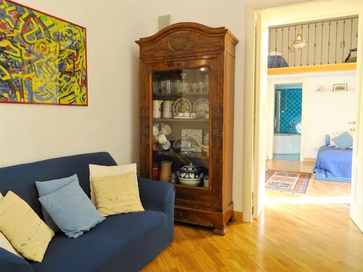 Mezzocannone Holiday House Napoli Exterior foto